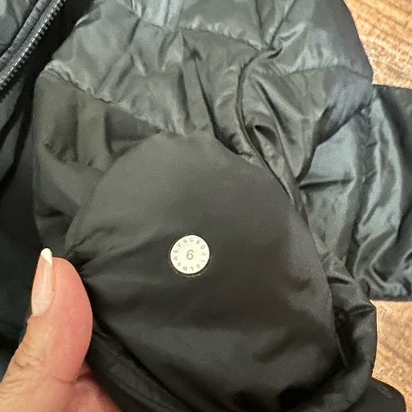 Lululemon lightweight reversible bomber - Picture 3 of 4